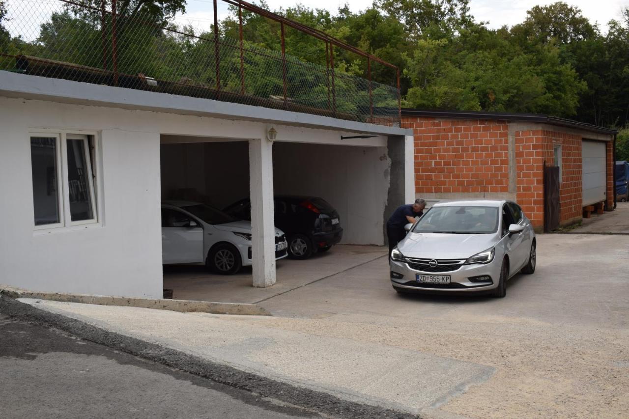 Apartments Malinska-Kajkić Bagian luar foto