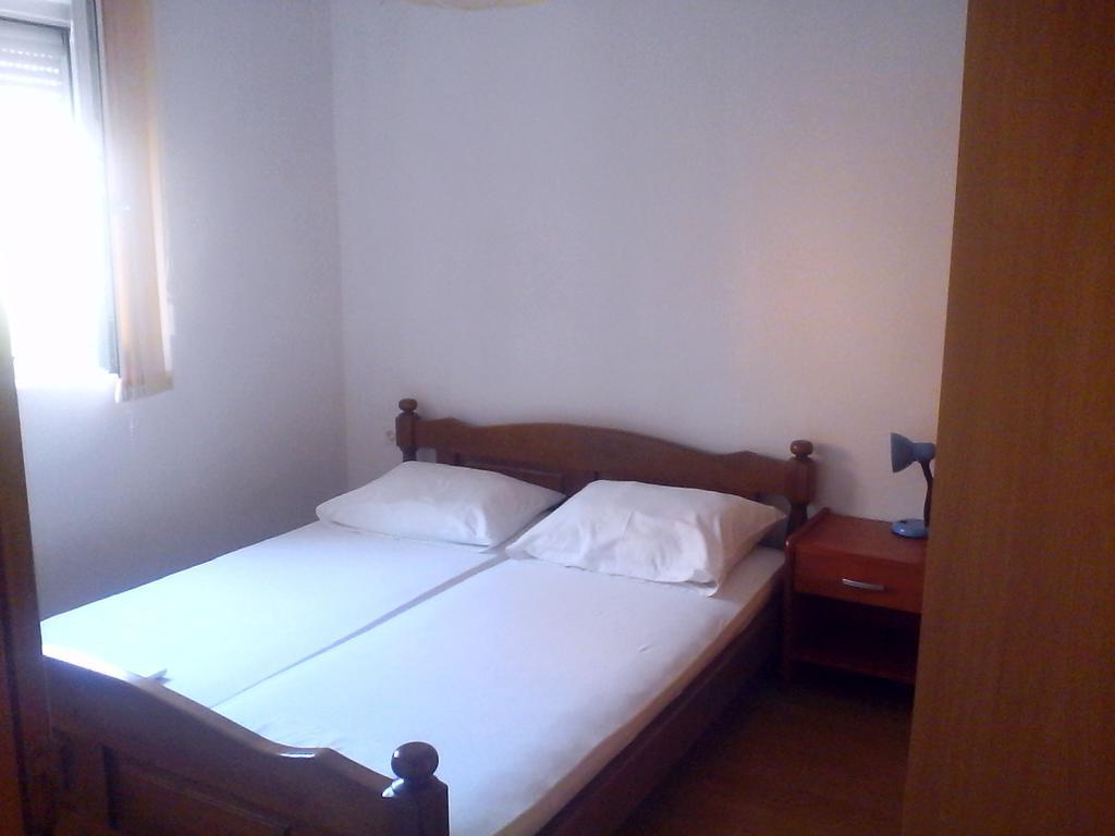 Apartments Malinska-Kajkić Ruang foto