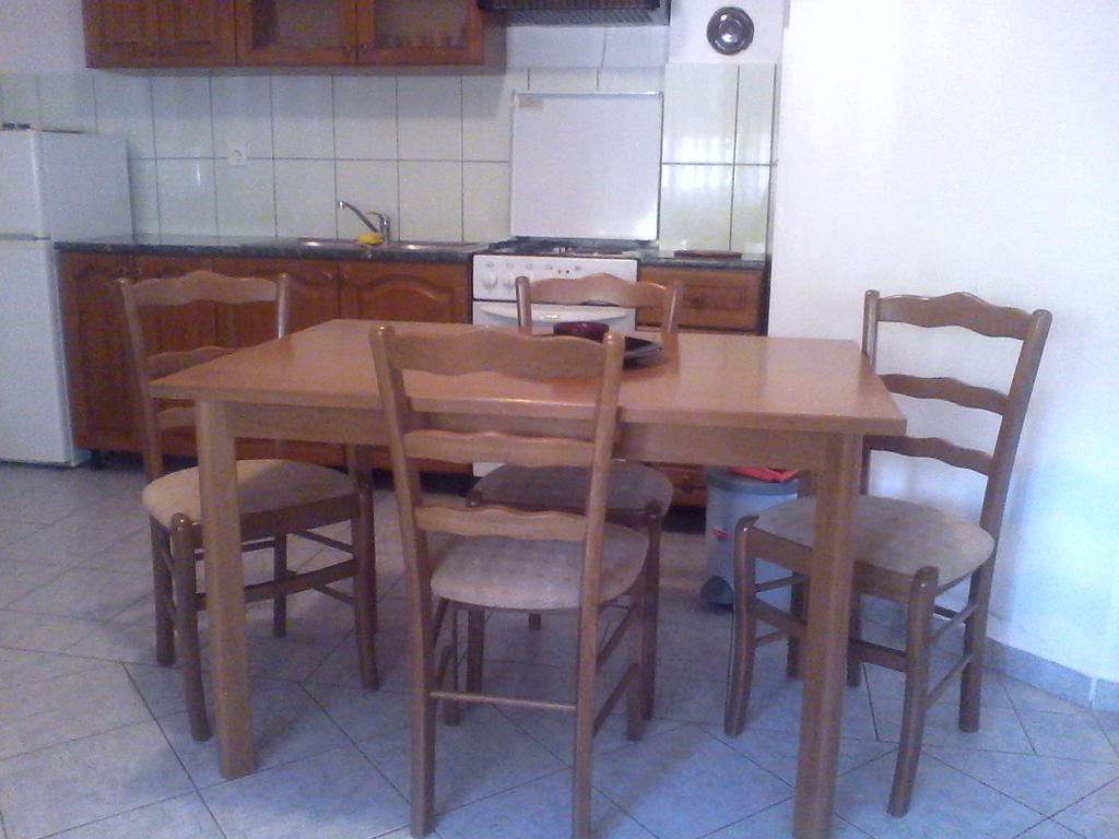 Apartments Malinska-Kajkić Bagian luar foto